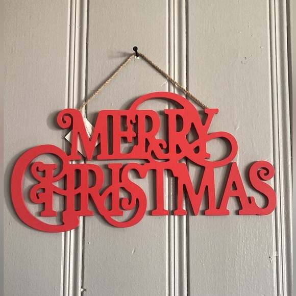 NWT- Beautiful Red Wooden- MERRY CHRISTMAS Decoration Sign 9-1/2”x 17-3/4” - Picture 6 of 10